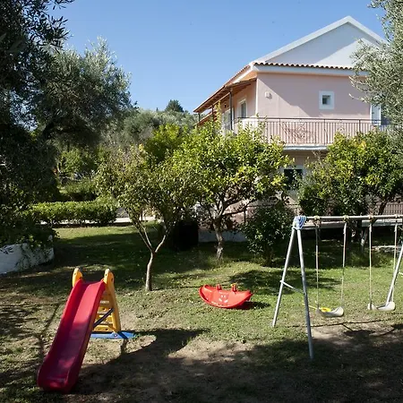 Maria's Paradise Apartman *